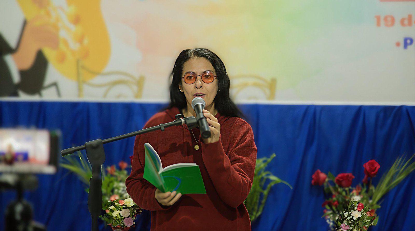 Iolanda Costa, poeta marítima contemporânea