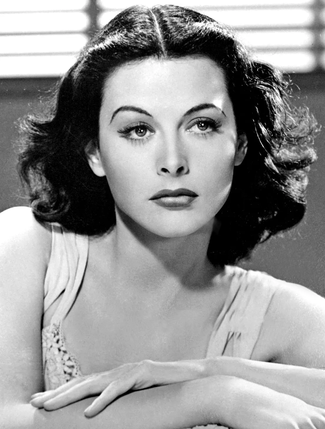Hedy Lamarr — um ícone entre beleza e ciência
